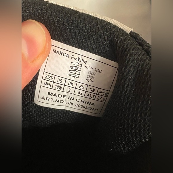 Fila Men's Black Athletic Shoes - Picture 7 of 8